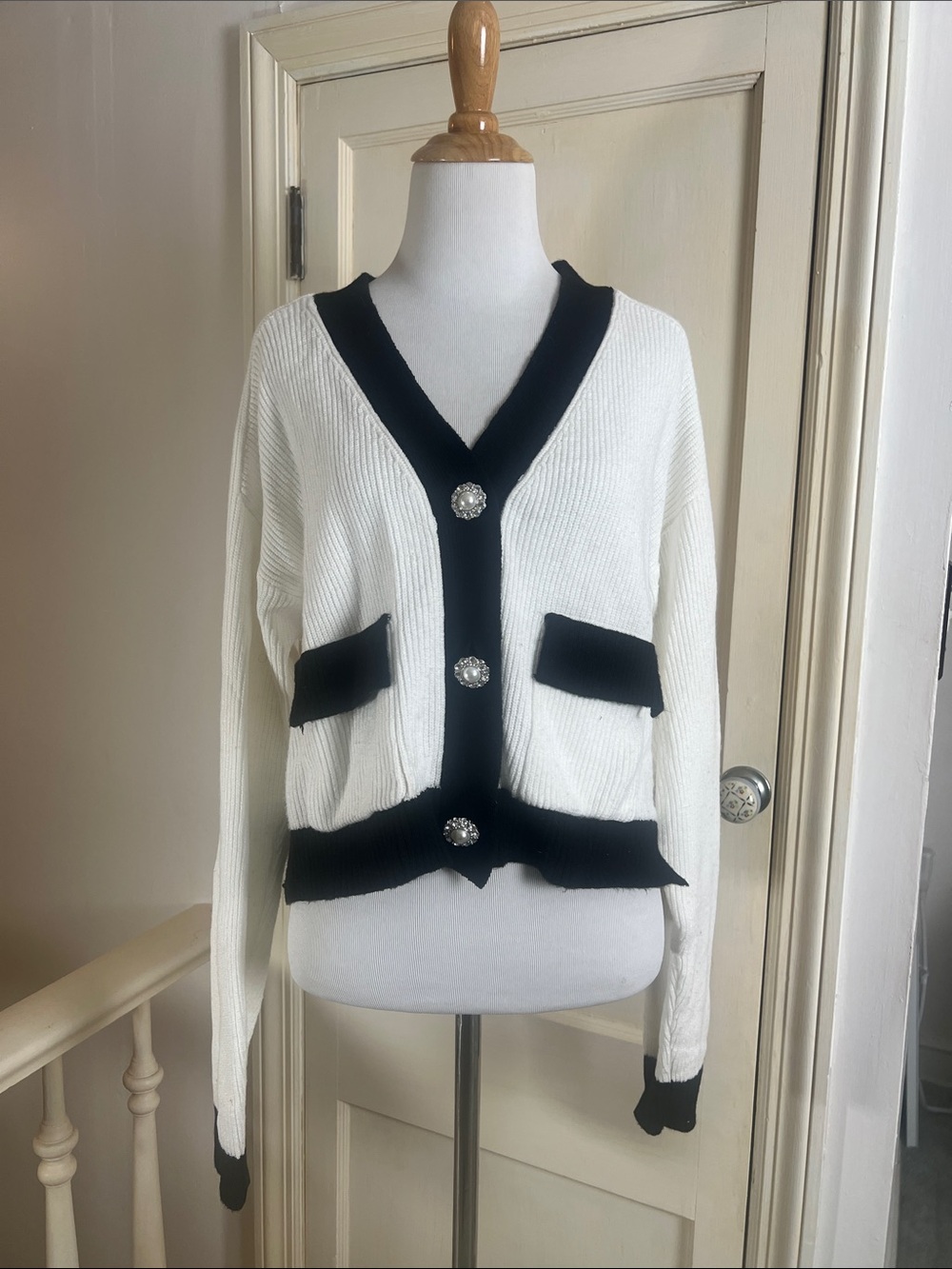 LAUNDRY • Cardigan
